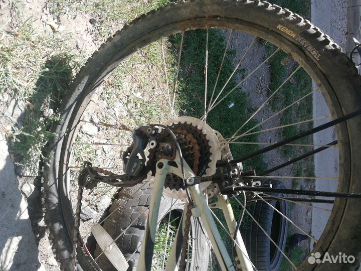 Велосипед GT avalanche 2.0 XS