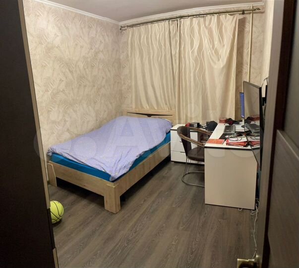 3-к. квартира, 74 м², 1/16 эт.