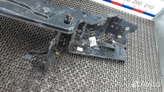 Передняя панель крепления облицовки (телевизор) vo