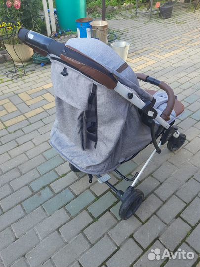 Коляска прогулочная Babolo