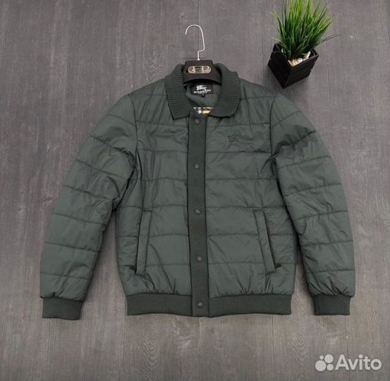 Бомбер весенний Burberry