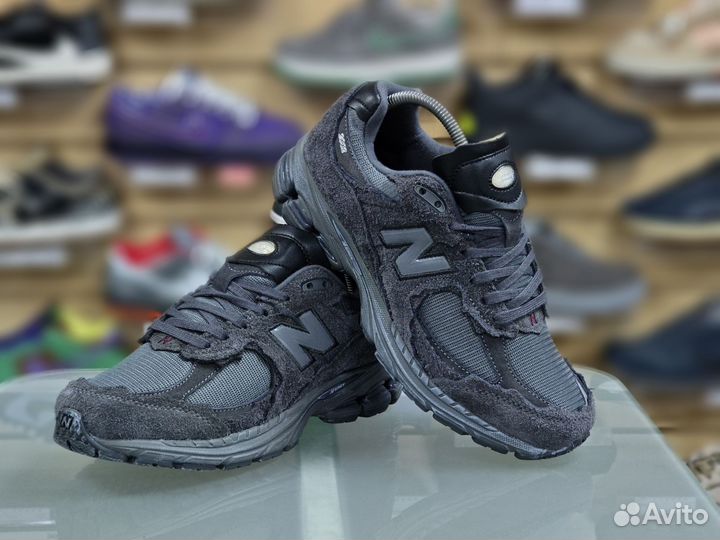 Кроссовки New Balance 2002