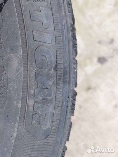 Tigar SUV Ice 215/65 R16