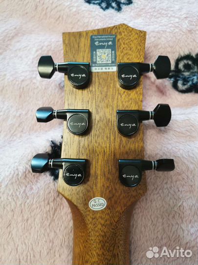 Акустическая гитара Enya EA-X1+