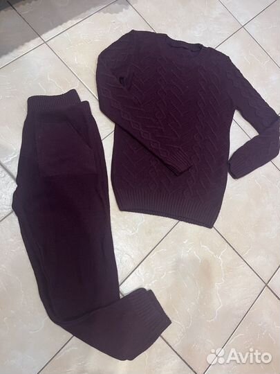 Костюм женский