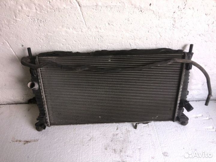 Радиатор двс Ford C-Max 2.0 aoda 2005