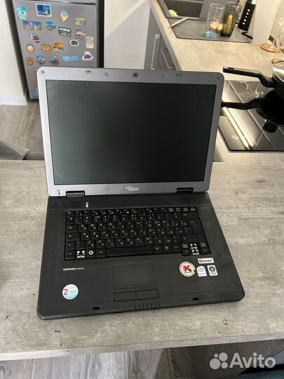 Ноутбук Fujitsu siemens