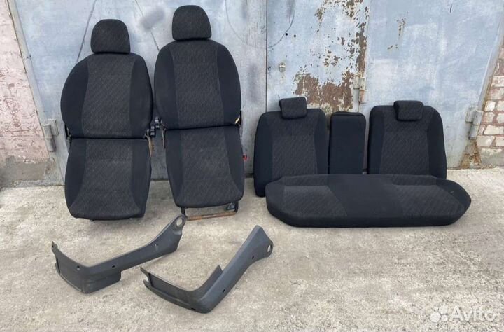 LADA Priora 1.6 AMT, 2013, битый, 120 000 км