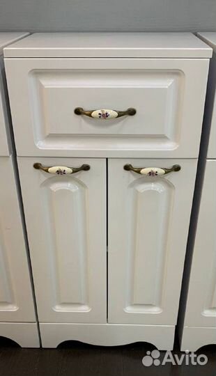 Тумба напольная