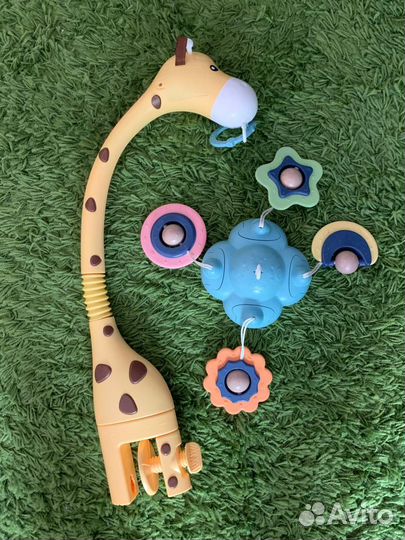 Детская игрушка на кроватку мобиль 