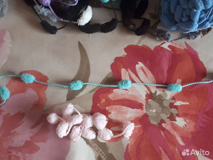 Помпонная Пряжа для вязания 300 грам