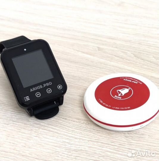 Кнопка вызова официанта и часы пейджер Элит