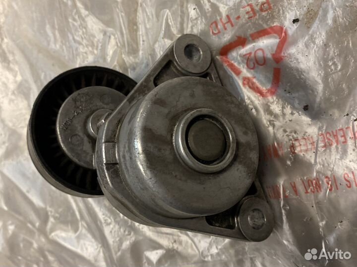 Ролик натяжной навесного оборудования Шевроле Авео