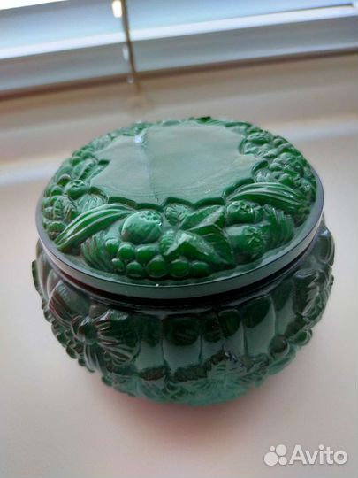 Шкатулка малахит + вазочка отдаю