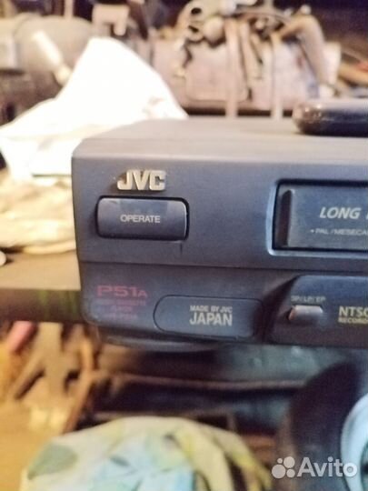 Видеомагнитофон jvc