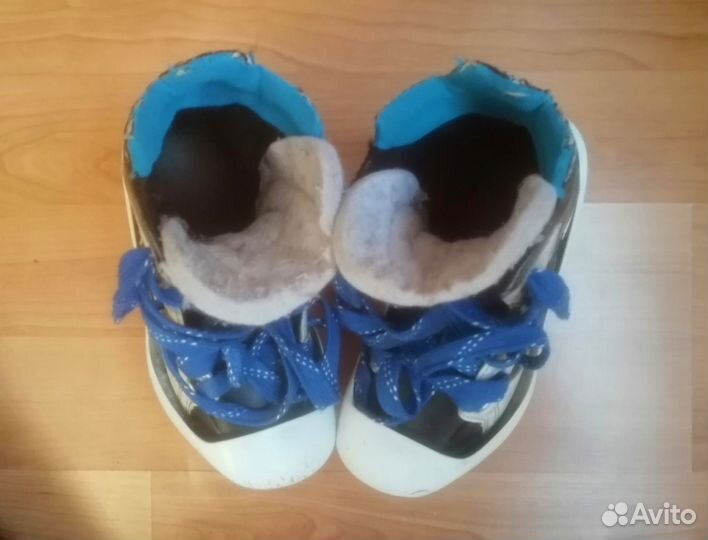 Хоккейные вратарские коньки bauer