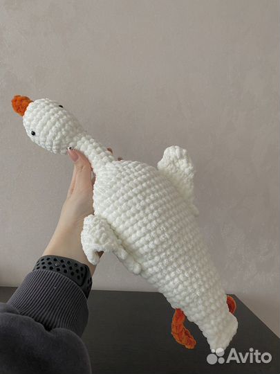 Плюшевый гусь