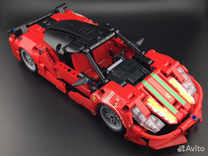 Машинка Ferrari конструктор