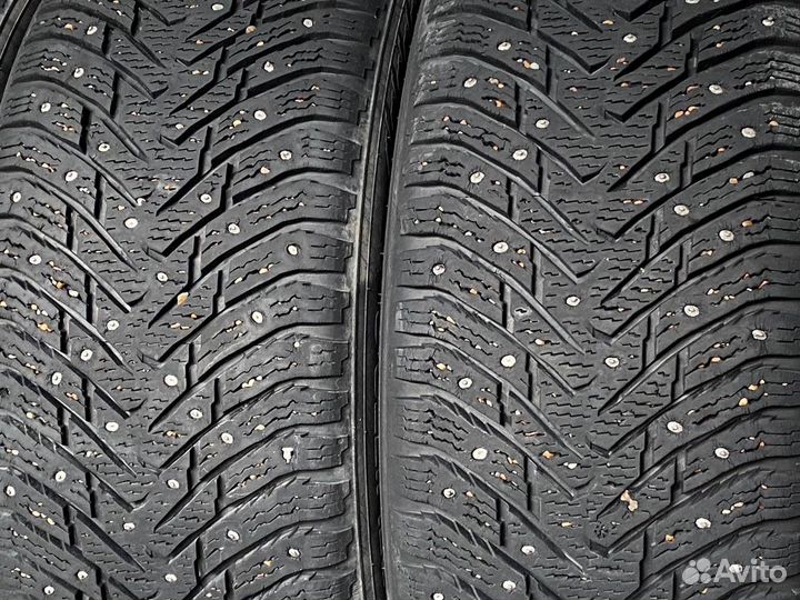 Nokian Tyres Hakkapeliitta 8 225/50 R17