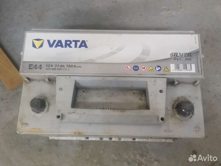 Varta e44 77ah