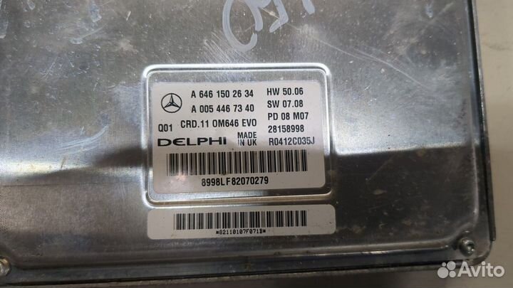 Блок управления двигателем Mercedes C W204, 2009