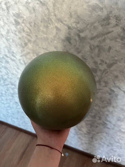 Мяч chacott, булавы Pastorelli, обруч chacott