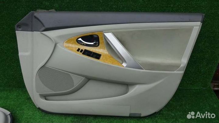 Обшивка дверей Toyota Camry ACV40 2AZ-FE 2006/06