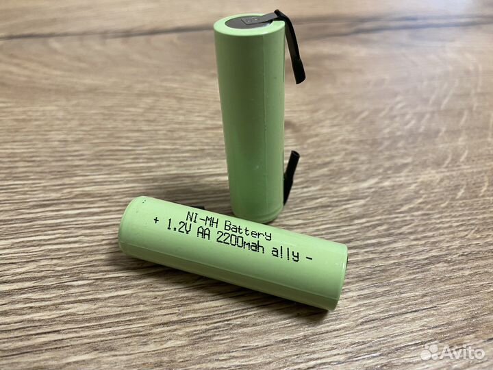 Аккумулятор для зубной щётки или бритвы