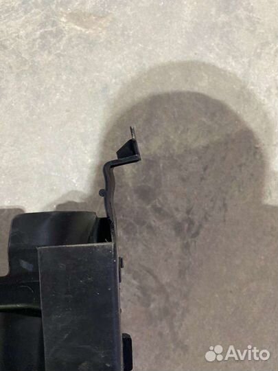 Воздуховод радиатора Bmw 3-Series 51748054228F30