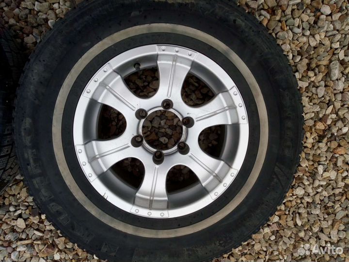 Диски Литые R15 PCD: 6x139.7 ет: -5 DIA: 108,5