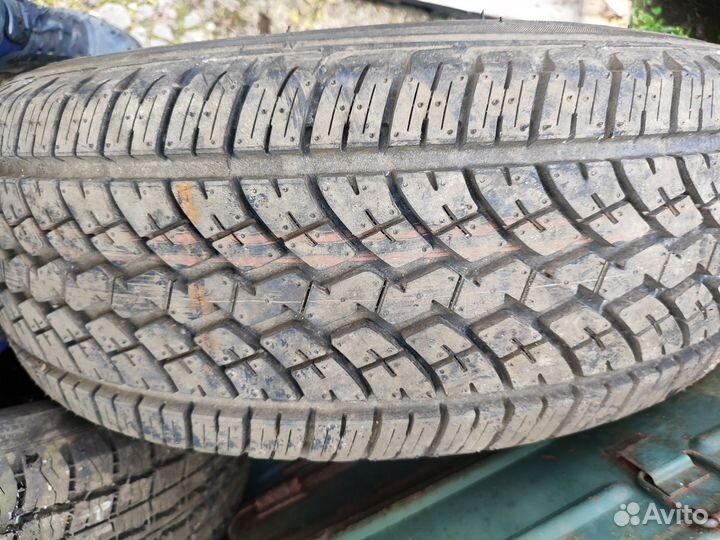 Yokohama Geolandar A/T G015 265/70 R15