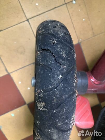 Детскй влоспед с ручкой