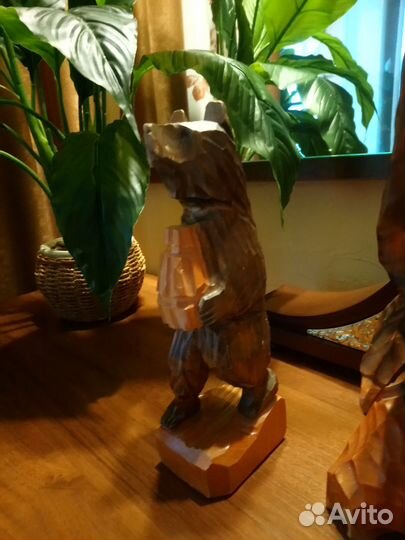 Деревянные фигурки. Деревья из самоцветов