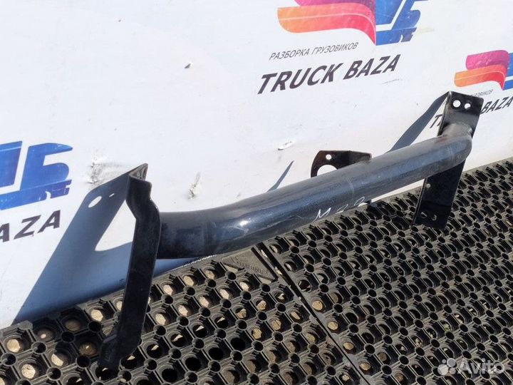 81615405077 Кронштейн корпуса подножек