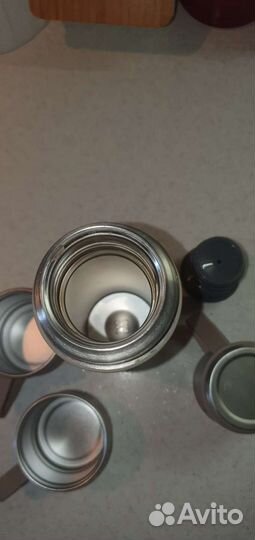 Термос питьевой