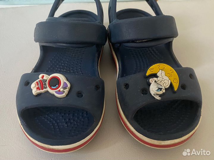 Сандали crocs 23