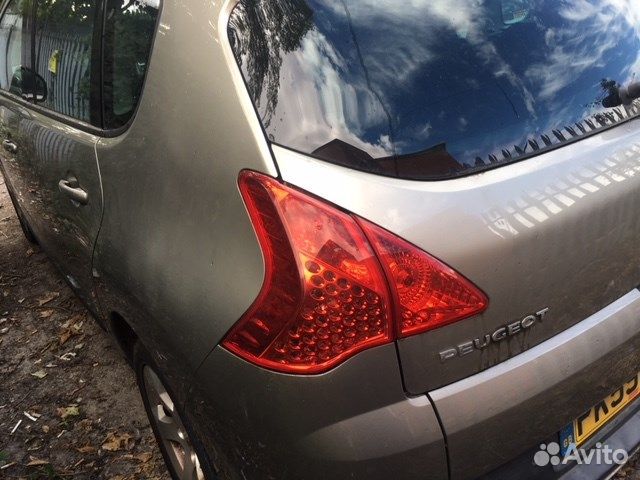 Разбор на запчасти Peugeot 3008 2009-2016