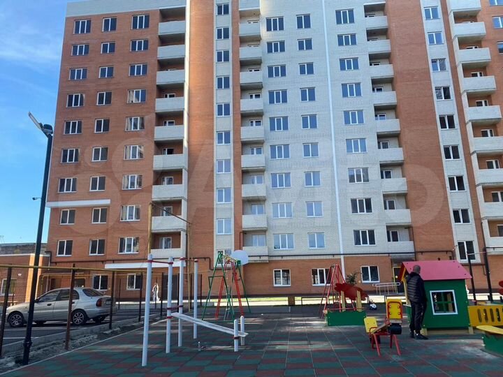 3-к. квартира, 78 м², 4/10 эт.