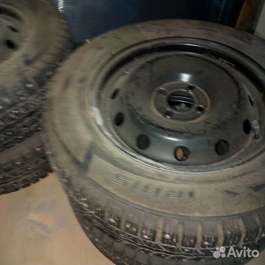 Шины и диски зимние R15