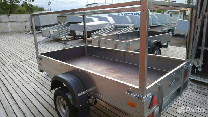 Прицеп сст 7132-02 (без тента и дуг)