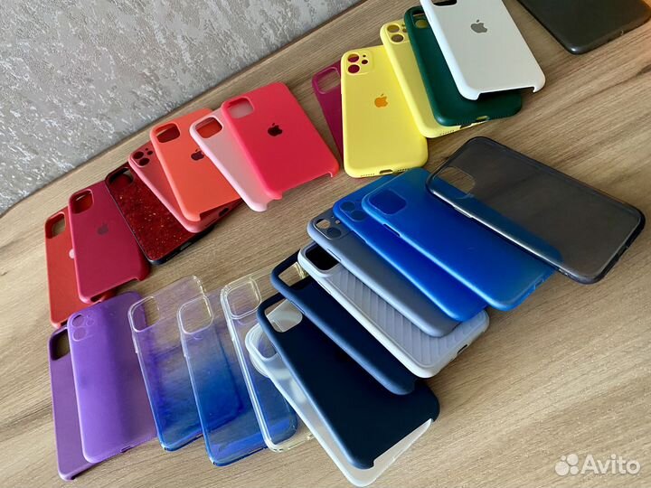 Чехлы на телефон iPhone 11