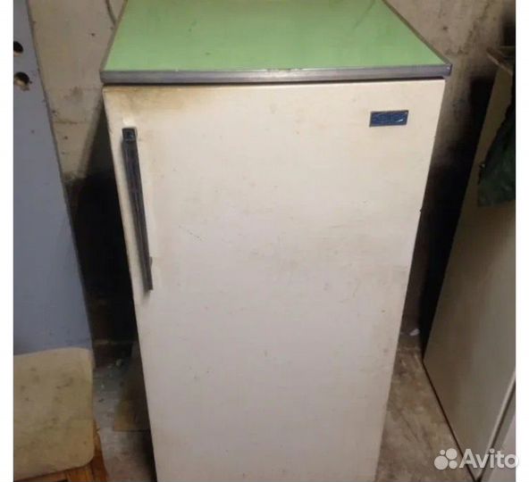 Холодильник на запчасти