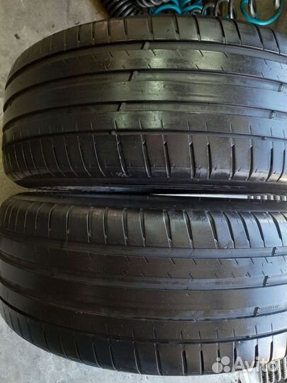 Michelin Pilot Sport 4 SUV 235/55 R19