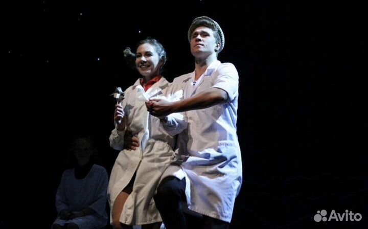 Педагог по актерскому мастерству