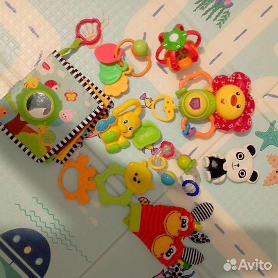 Погремушка Игрушки для малышей