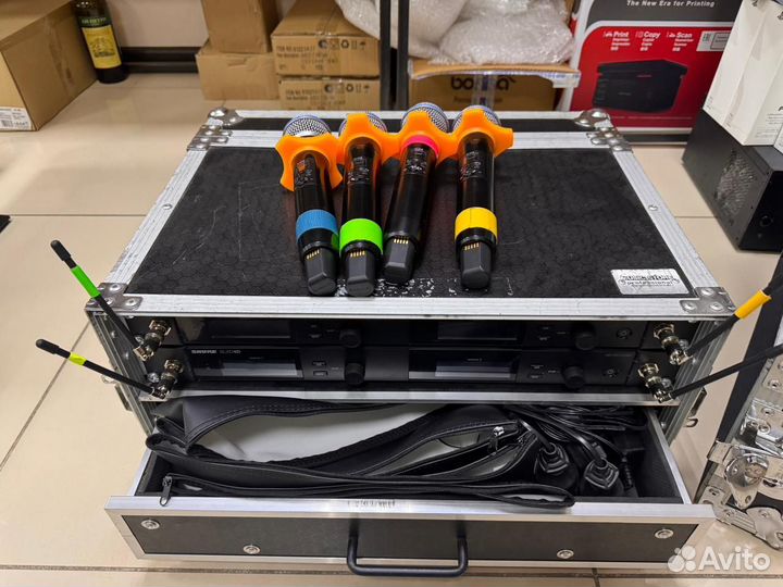 Двуxкaнальный цифpовой приемник Shurе slхd4D