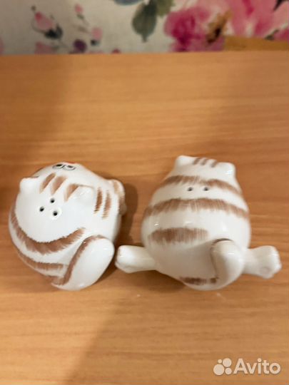 Солонка и перечница