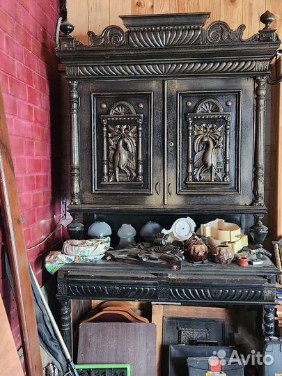 Антикварный буфет
