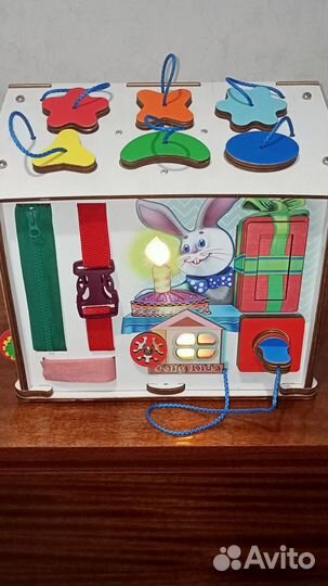 Бизиборд домик со светом