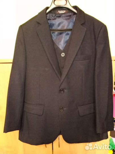 Пиджак с жилеткой школьные